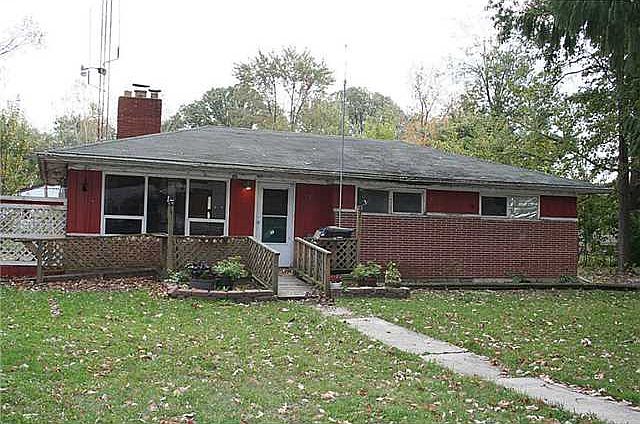 1st image of 6042 Aldershot Ln