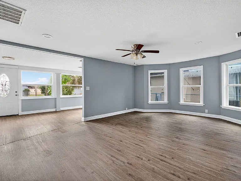 5801 Virginia Ave — Photo 16