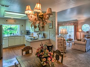 444 Ridgecrest Trl APT 220, Redding, CA 96003