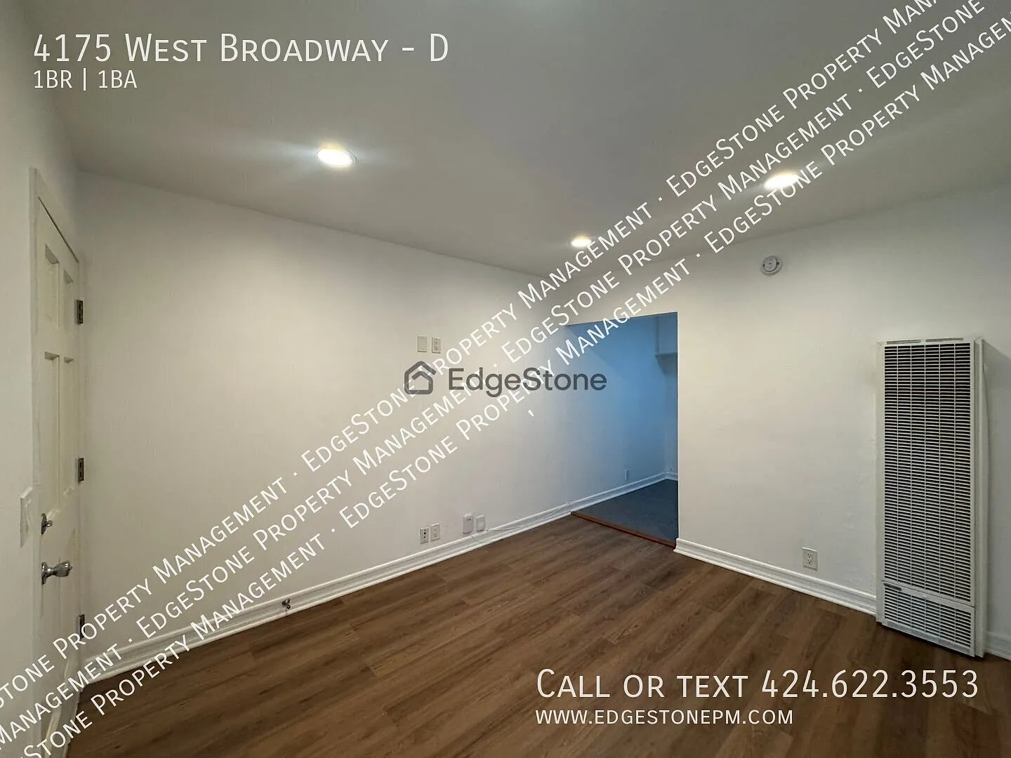 1 Bedroom / 1 Bathroom Apartment For Rent in Hawthorne — Photo 2
