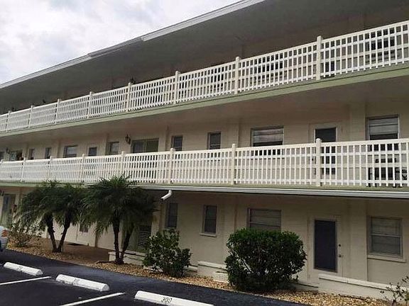 2nd image of 1801 Lakeview Dr APT 108