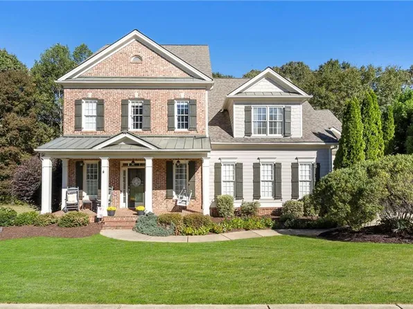 331 Brisbane Dr, Acworth, GA 30101