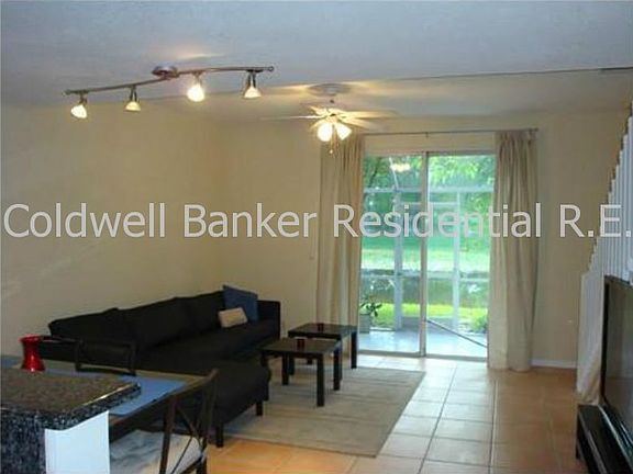 5th image of 1312 Veracruz Ln