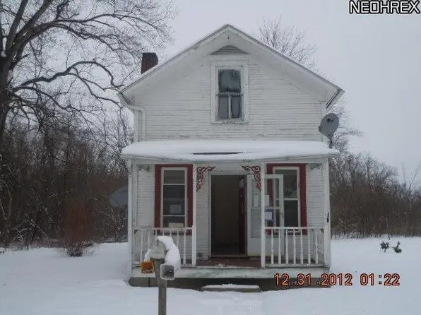 6868 NW Mill St, Dundee, OH 44624