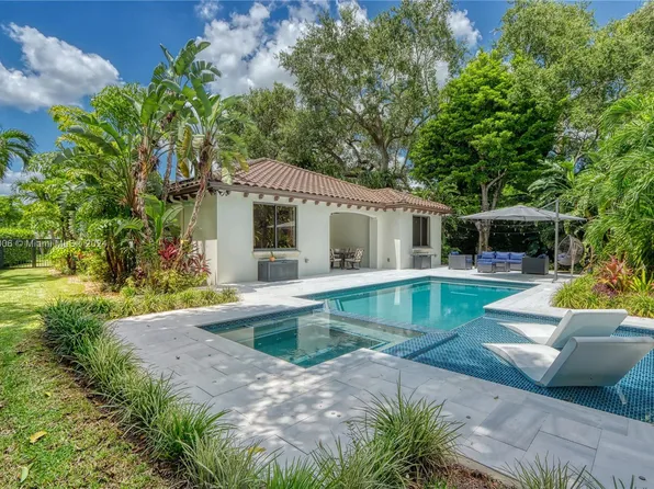 3231 SW 16th Ter, Miami, FL 33145