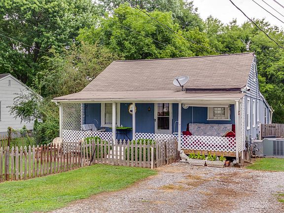 Enjoy your morning coffee on this great front porch!