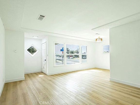 4th image of 17003 Dubesor St