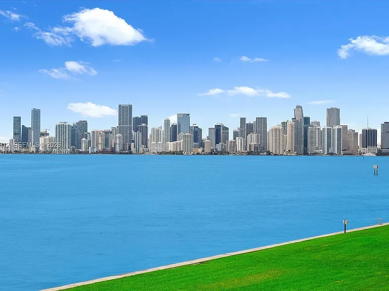 4921 Fisher Island Dr #4921 — Photo 11