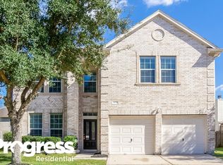 18718 Woodglen Shadows Dr, Humble, TX 77346