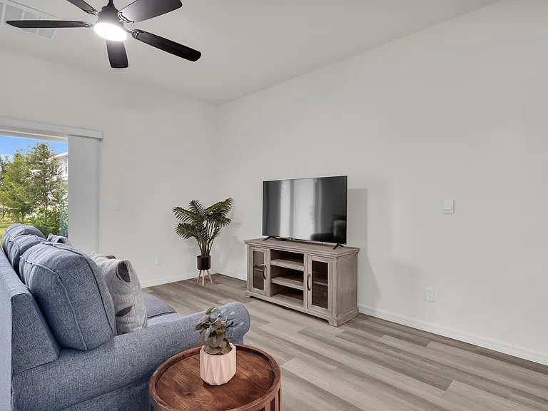 12834 SW Forli Way — Photo 10