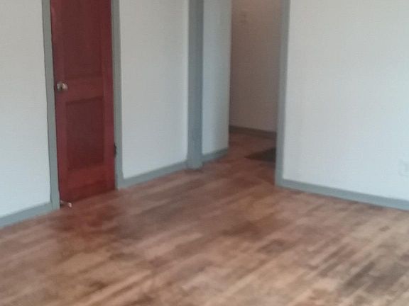 4th image of 3634 Ninock St