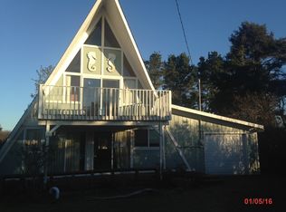301 Cockle St SW, Ocean Shores, WA 98569