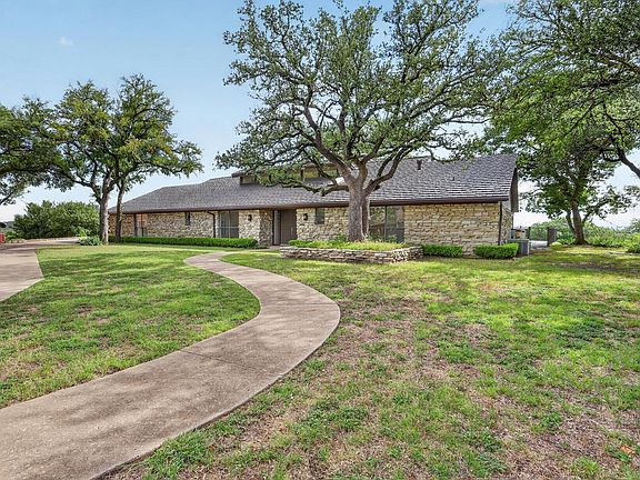 3rd image of 8628 Stonewood Dr