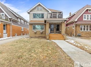2525 N 62nd St #2527, Milwaukee, WI 53213