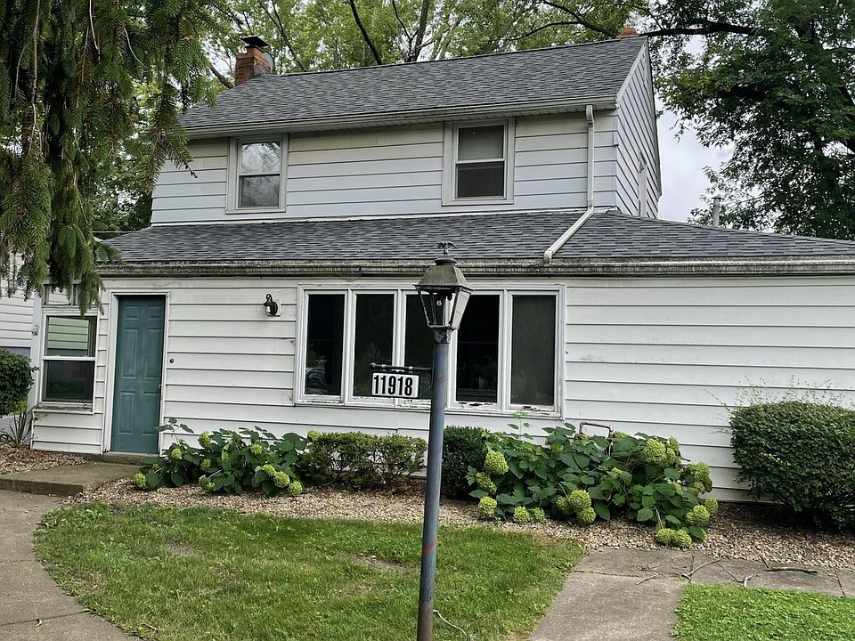 1st image of 11918 S 71st Ct