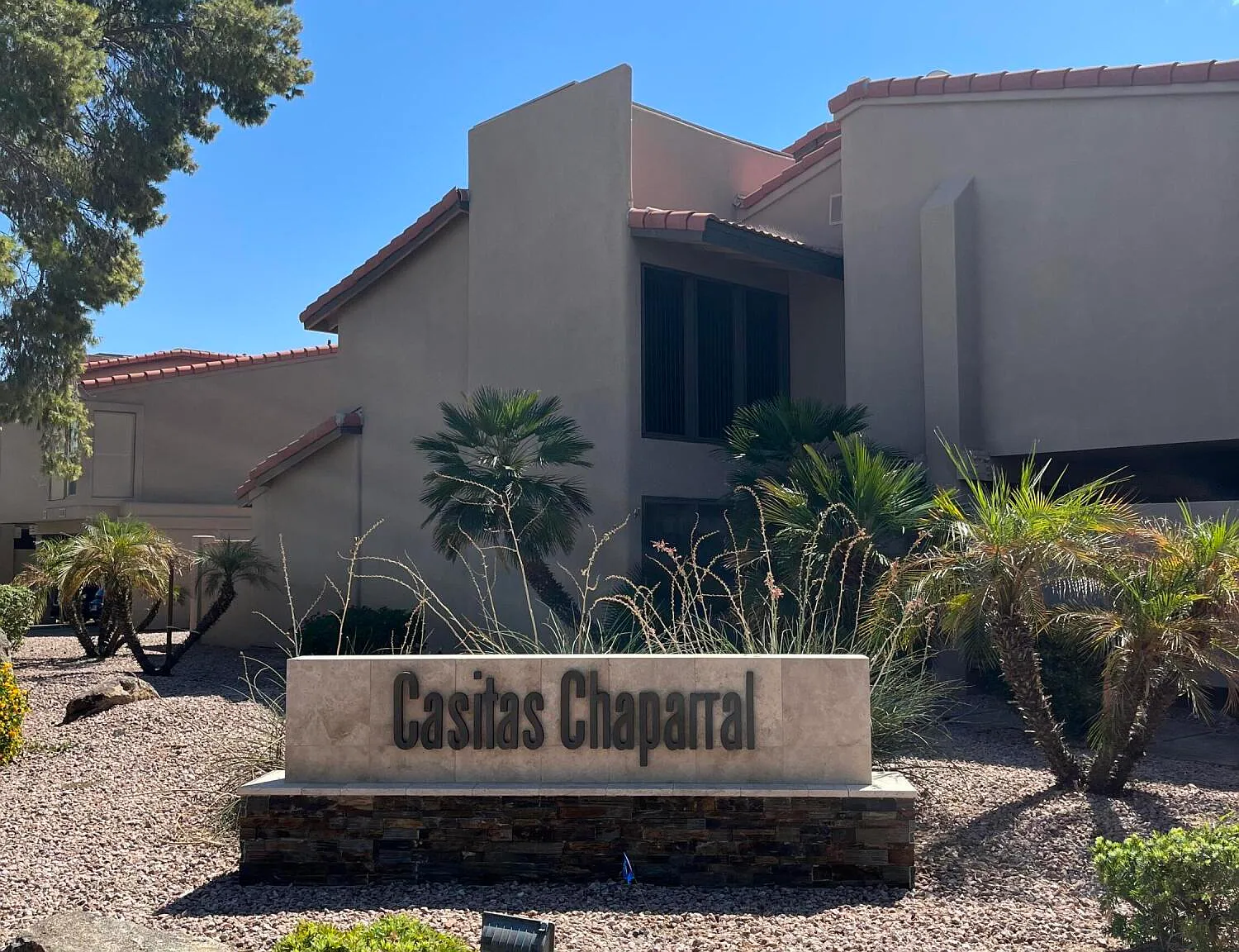 2 bed, 2.5 bath, 1517 sqft, $3,300 — Photo 3