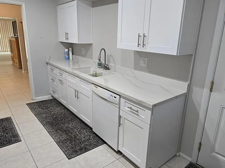 10715 W Tropicana Cir — Photo 16