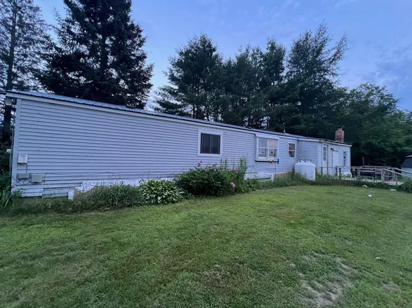 531 Farmington Falls Road, New Sharon, ME 04955