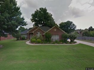 1640 Chicot Dr, Conway, AR 72034