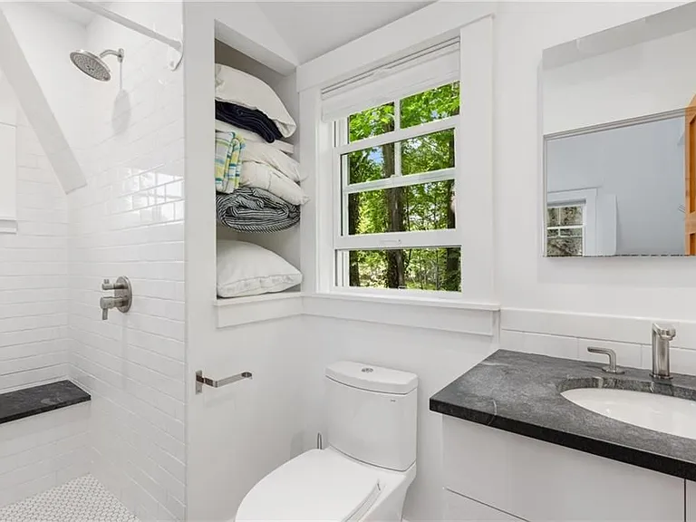 47 Longfellow Rd — Photo 37