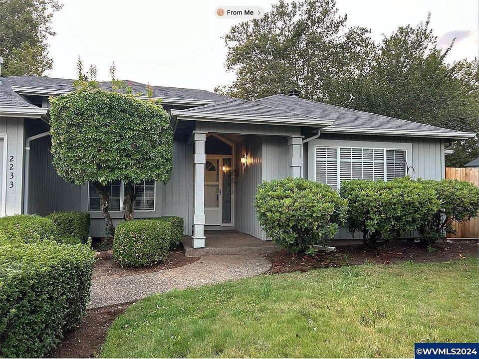 2nd image of 2233 Juneau Ct S