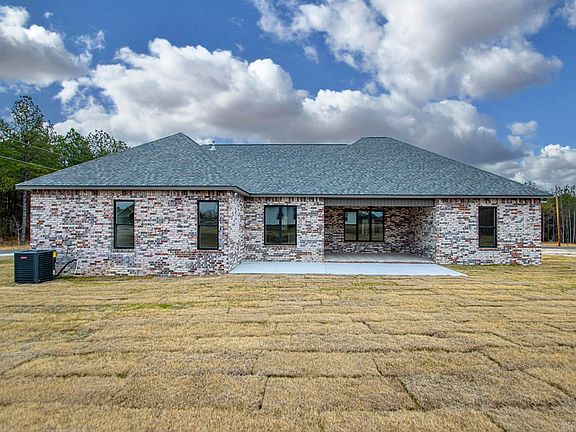 4th image of 87 Lynndi Ln