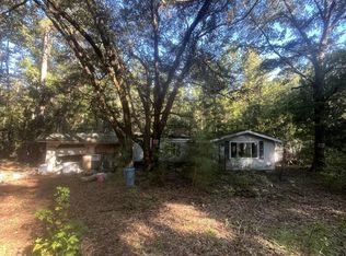 460 Rutinbuck Ln, Cottageville, SC 29435