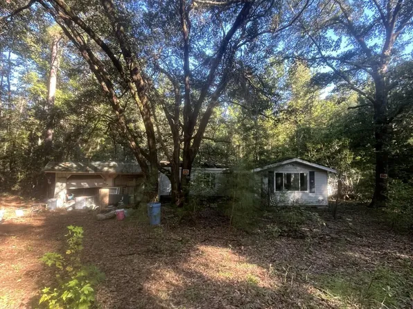 460 Rutinbuck Ln, Cottageville, SC 29435