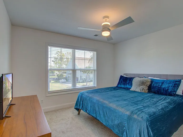 2137 Oyster Reef Ln — Photo 12