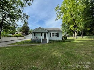 316 Gold Hill Dr, Salisbury, NC 28146