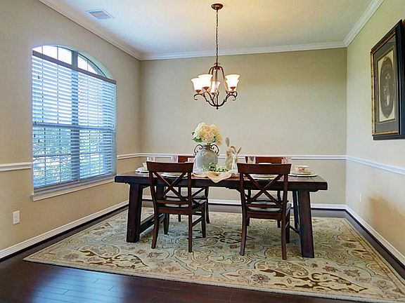 4th image of 27243 Buffalo Hills Ln