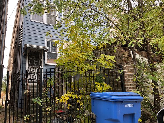 2nd image of 5311 S Winchester Ave