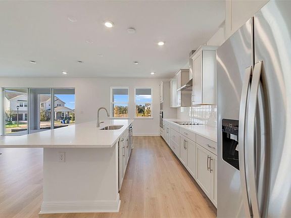7th image of this home
