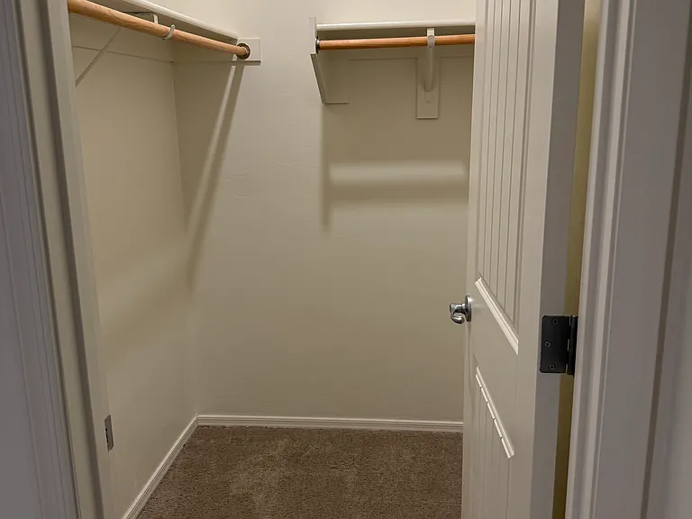 12468 N Sandby Green Dr — Photo 10