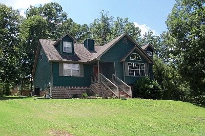 1st image of 897 Lee Dr