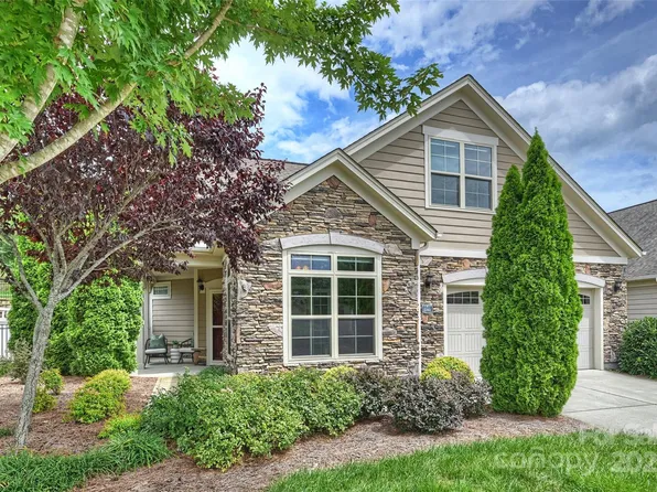 1281 Restoration Dr, Waxhaw, NC 28173