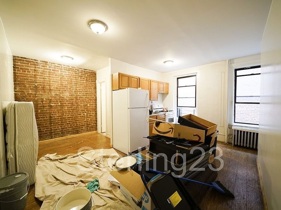 1st image of 2303 28th St APT 2A