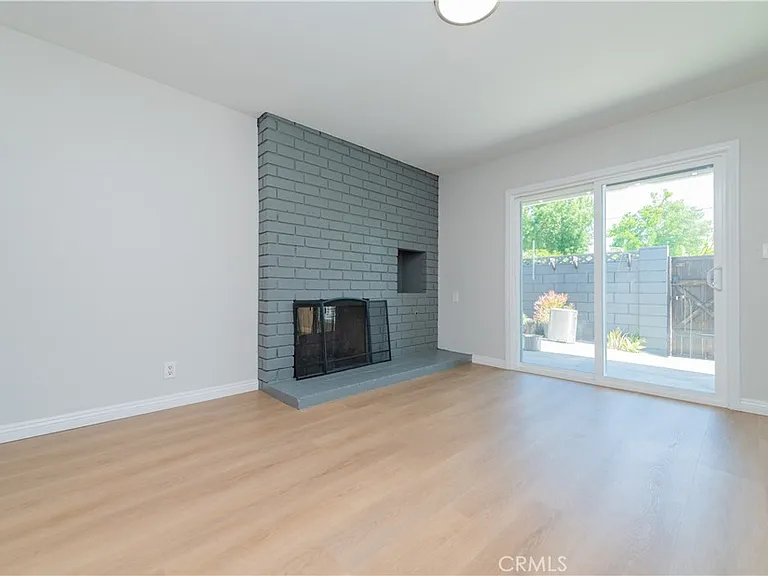 3202 Montana Ave — Photo 6