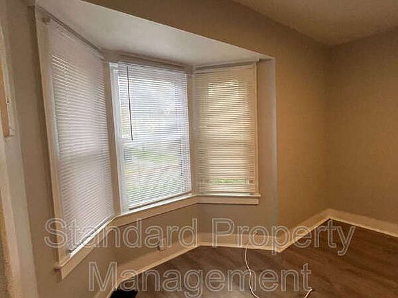 4th image of 347 Broadway #2