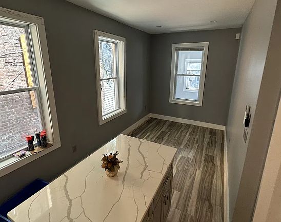 4th image of 147 Saratoga St #1B
