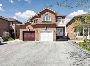 18 Carriage House Rd, Caledon, ON L7E 2H8