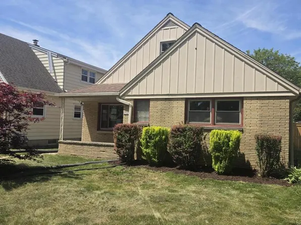 2545 S 66th STREET, Milwaukee, WI 53219