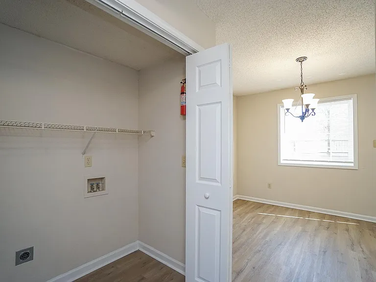 303 Waddell Rd — Photo 9