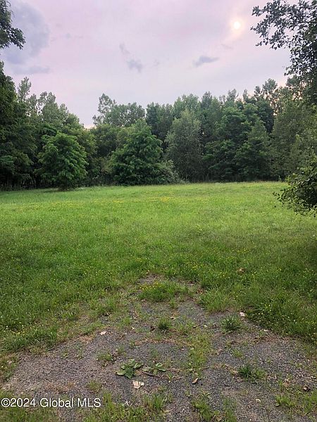 3rd image of 0 Tague Road