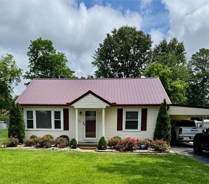 230 Navaho Dr - Property Image