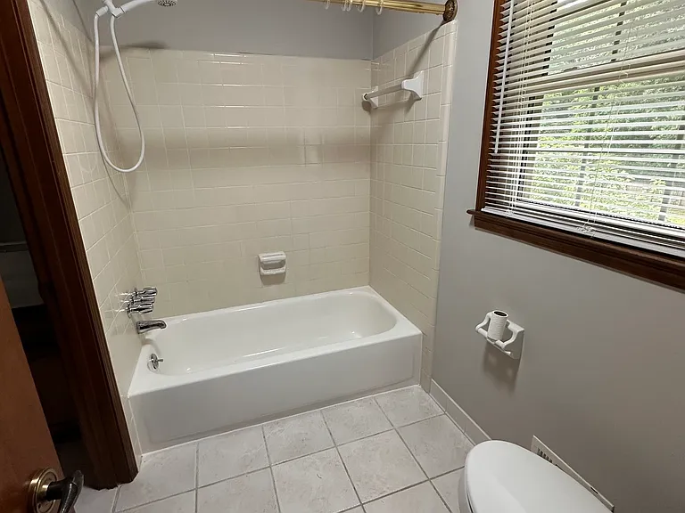 145 Redwood Cir — Photo 18