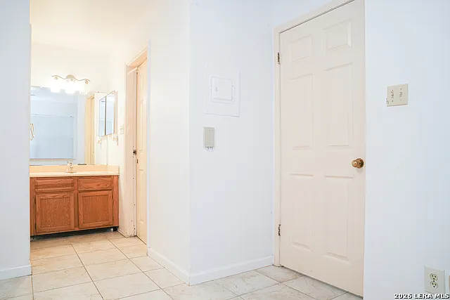 11610 Vance Jackson Rd #987 — Photo 3