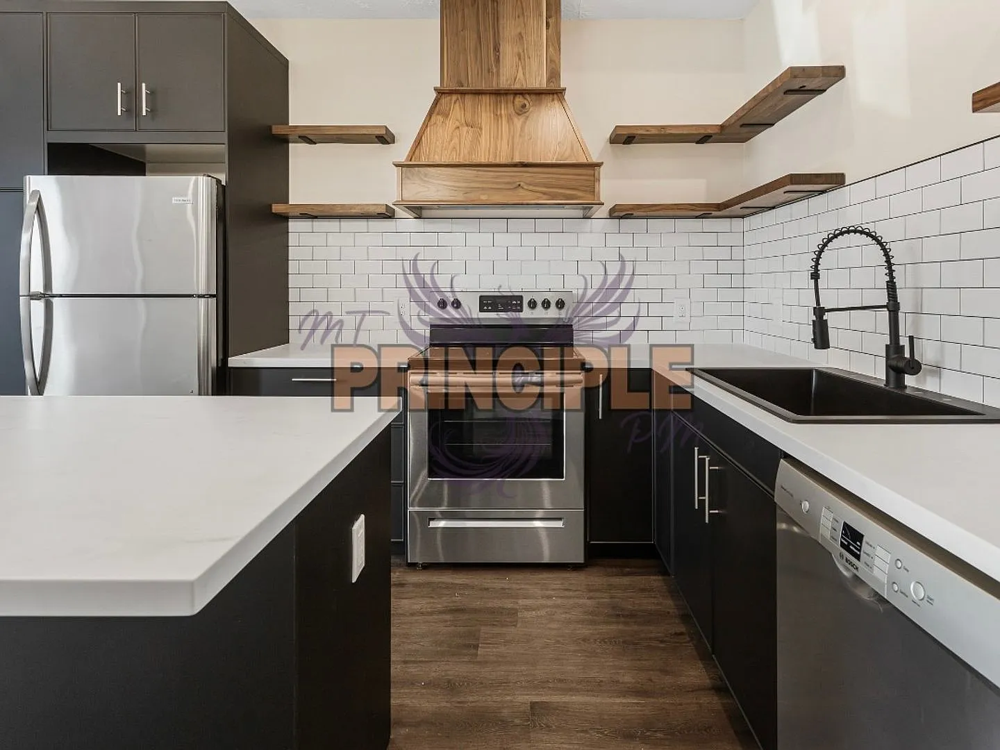 Park Street Tri-plex — Photo 1