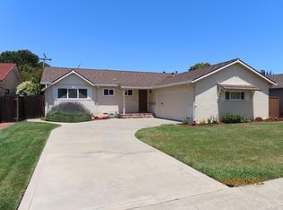 3263 Lindenoaks Dr, San Jose, CA 95117