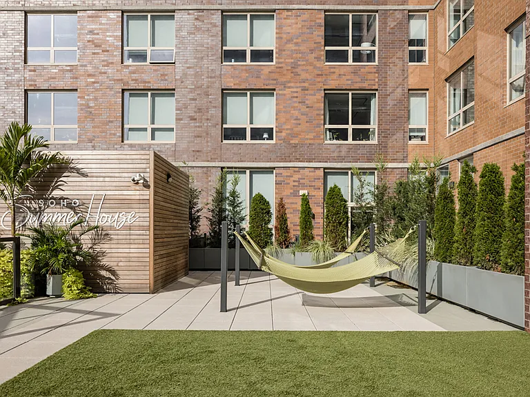 Soho Lofts — Photo 35